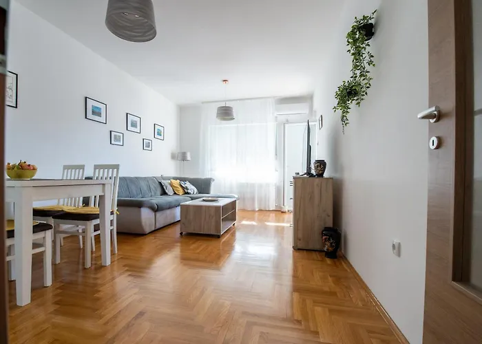 Sanssouci Apartment